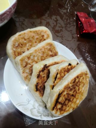 黑胡椒雞肉餡餅的做法 黑胡椒雞肉餡餅 手抓餅版 黑胡椒雞肉餡餅怎么做 food999的菜譜