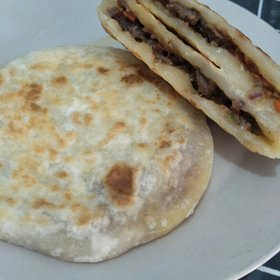 餡餅背后的文化密碼 從素顏9215說起